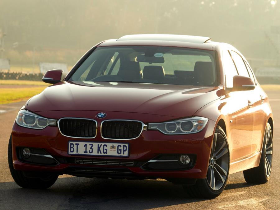  BMW 320d Sedan Sport Line 2012 года  (ZA) (фото 12 из 15)